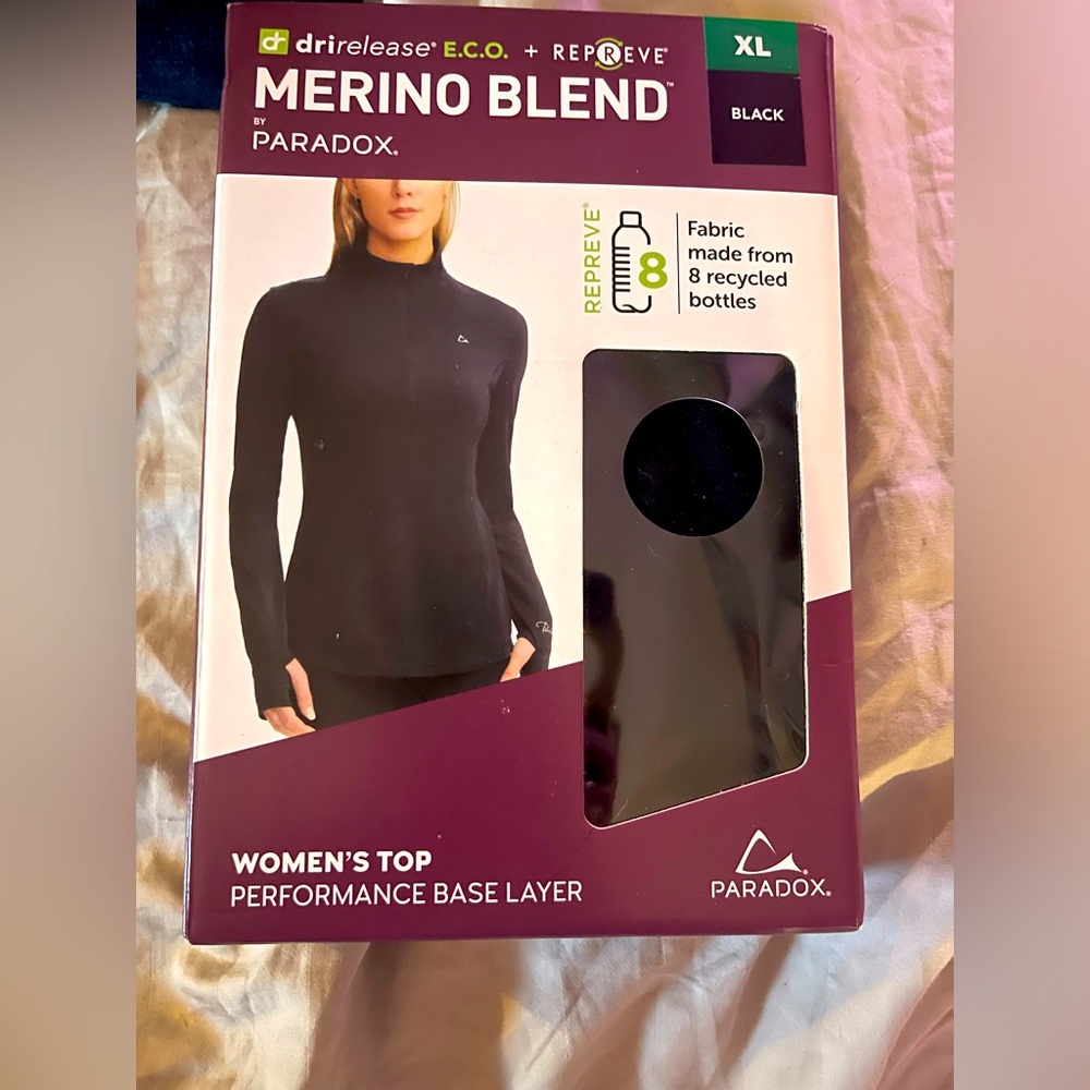 PARADOX - XL black performance base layer women’s top